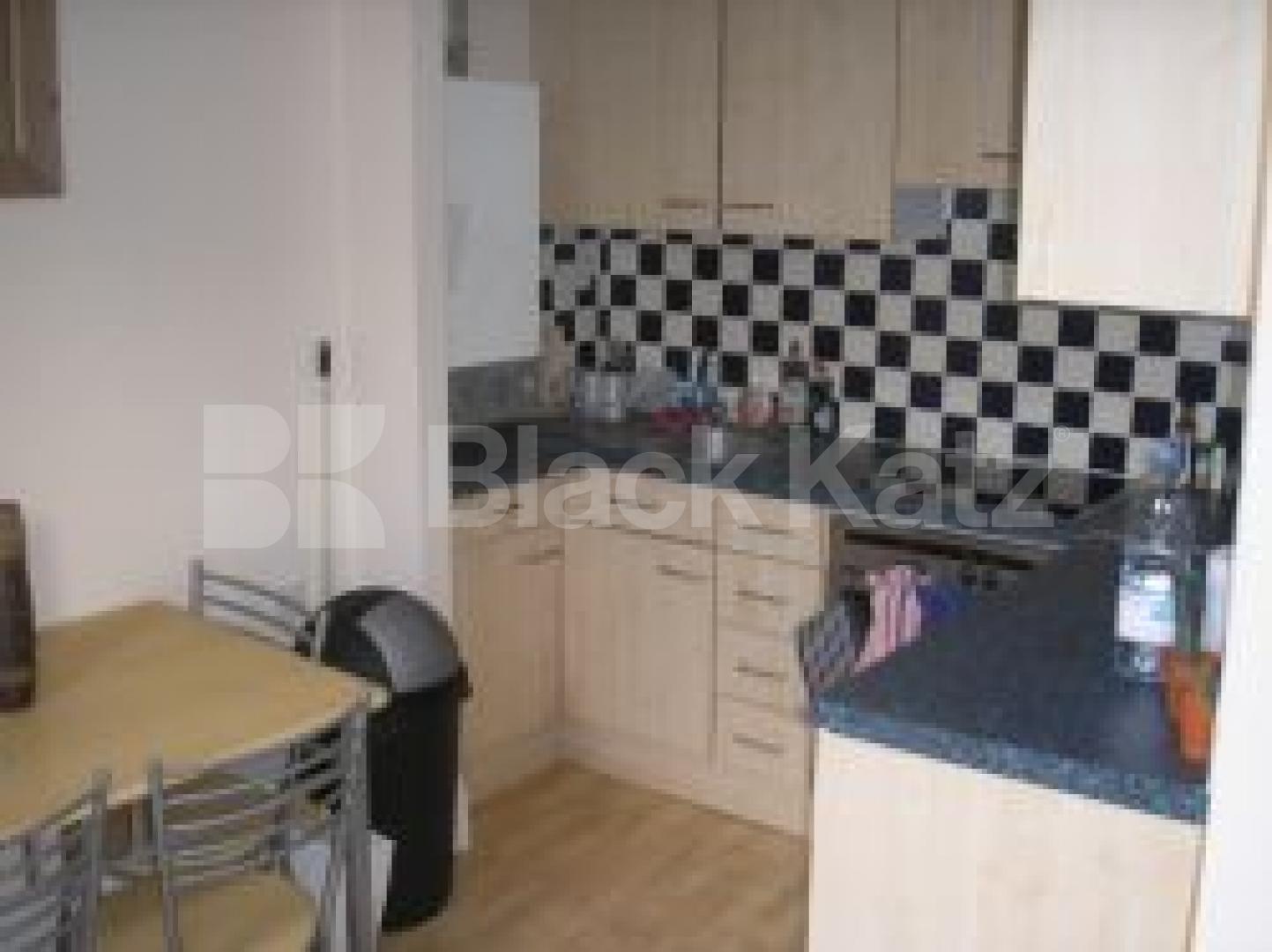 			REDUCED PRICE!!, 1 Bedroom, 1 bath, 1 reception Flat			 Burghley Road, KENTISH TOWN NW5